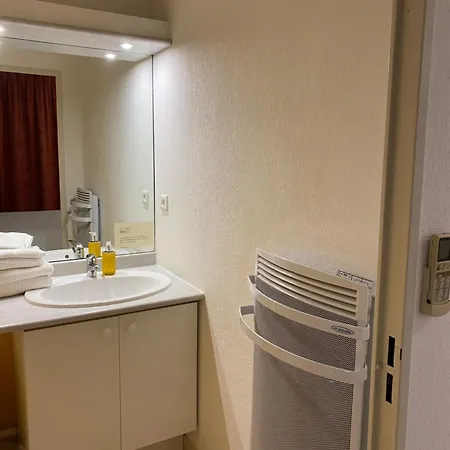 Du Golf Apartment